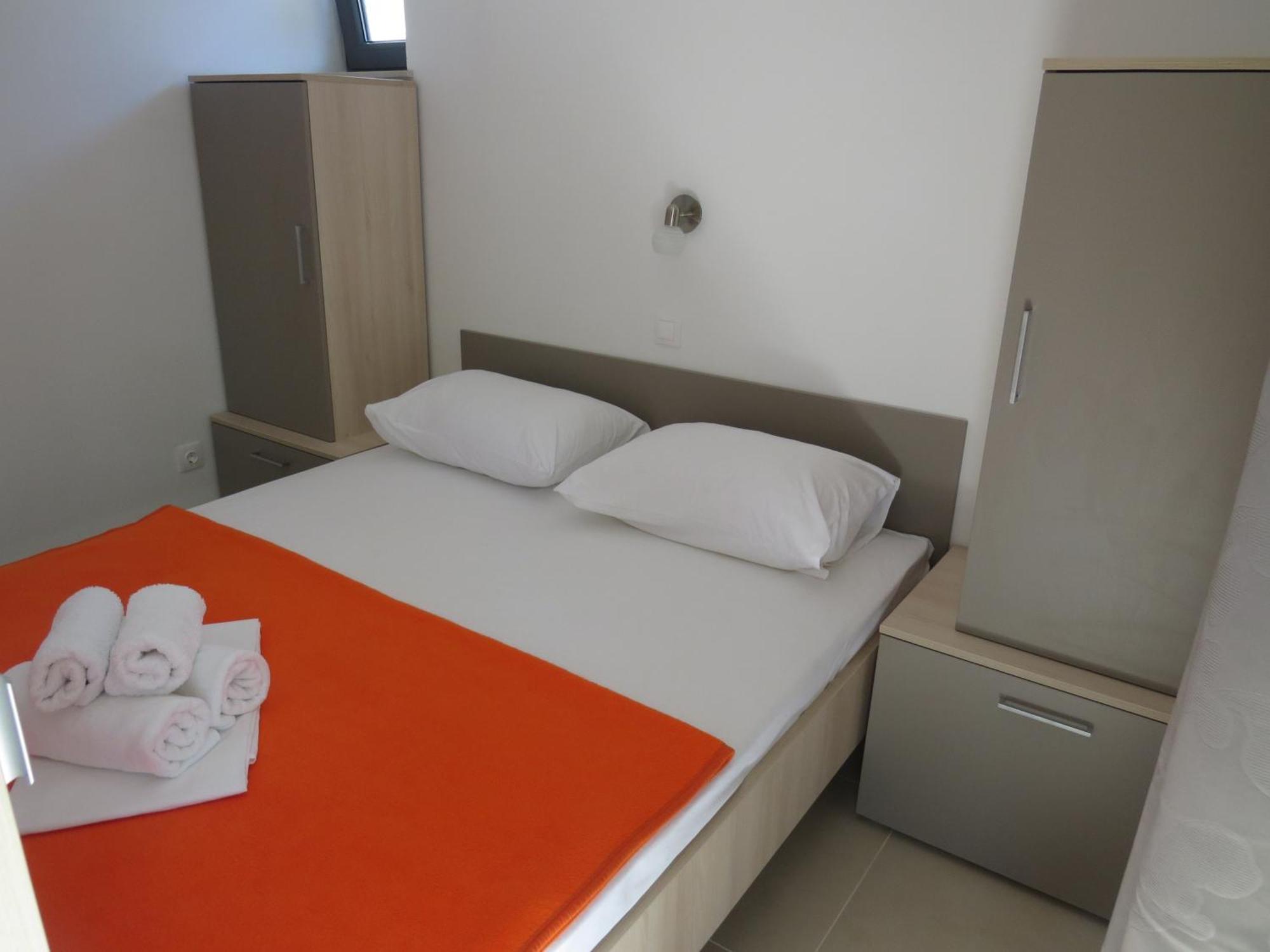 Camping Mia Bungalow & Mobile Home Biograd Na Moru Exteriör bild